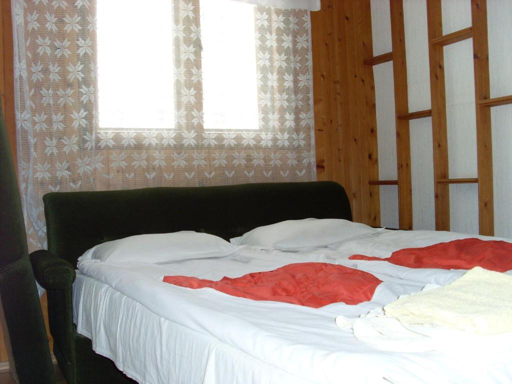 Guest House Kalina Saints Constantine and Helena Exterior photo